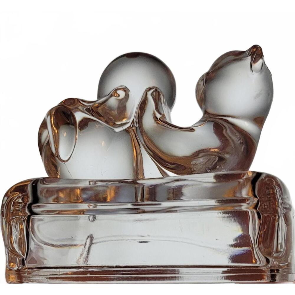Cat Lovers!  1995 Avon Crystal Cat with Ball Figurine – 2.5" Glass Collectible